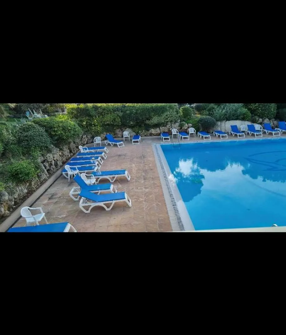 Apartamento La Corniche D'Or - Saint Raphael 0*, Saint-Raphaël Francia